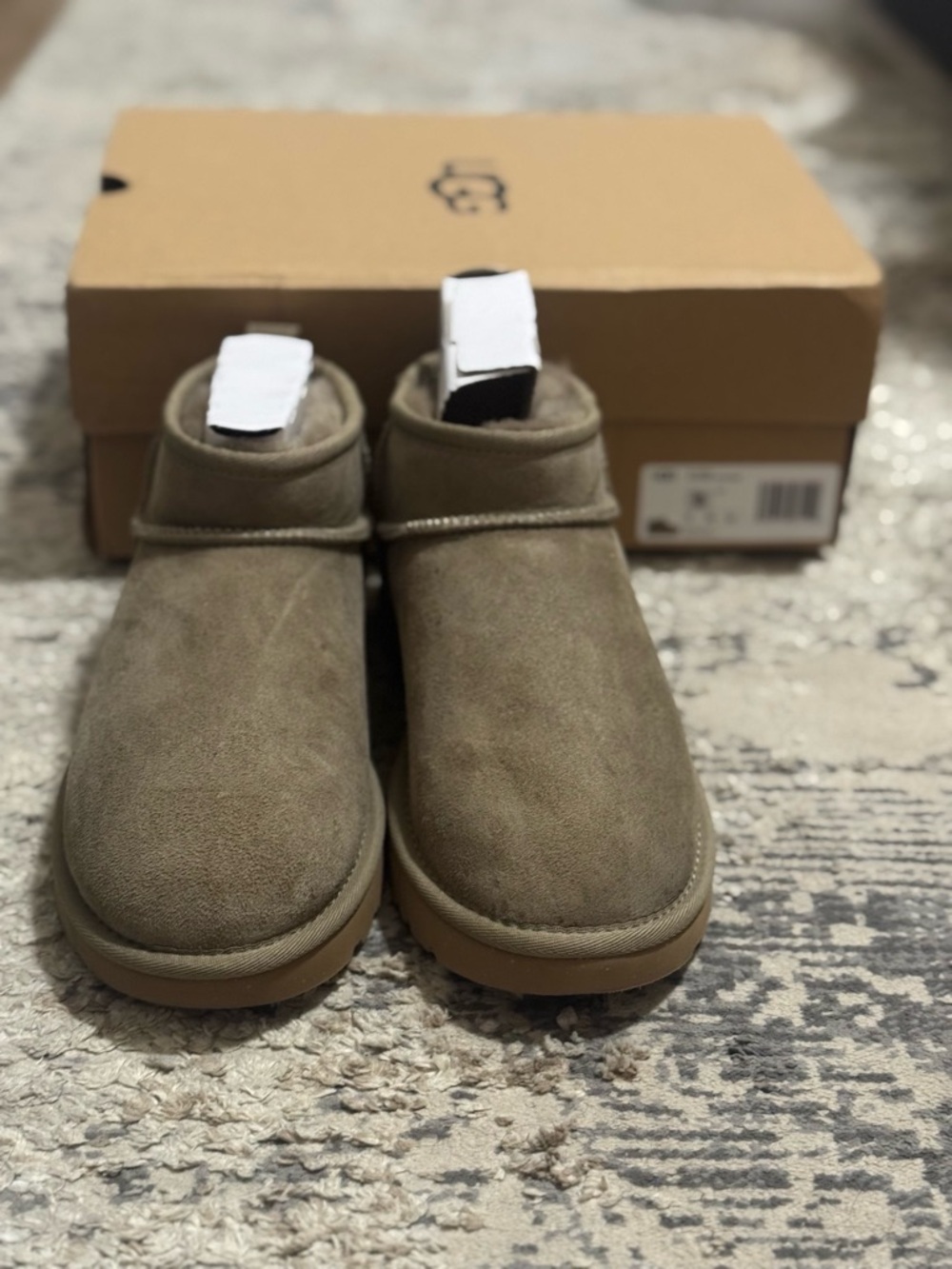 Ugg Ultra Mini - Picture 3 of 6
